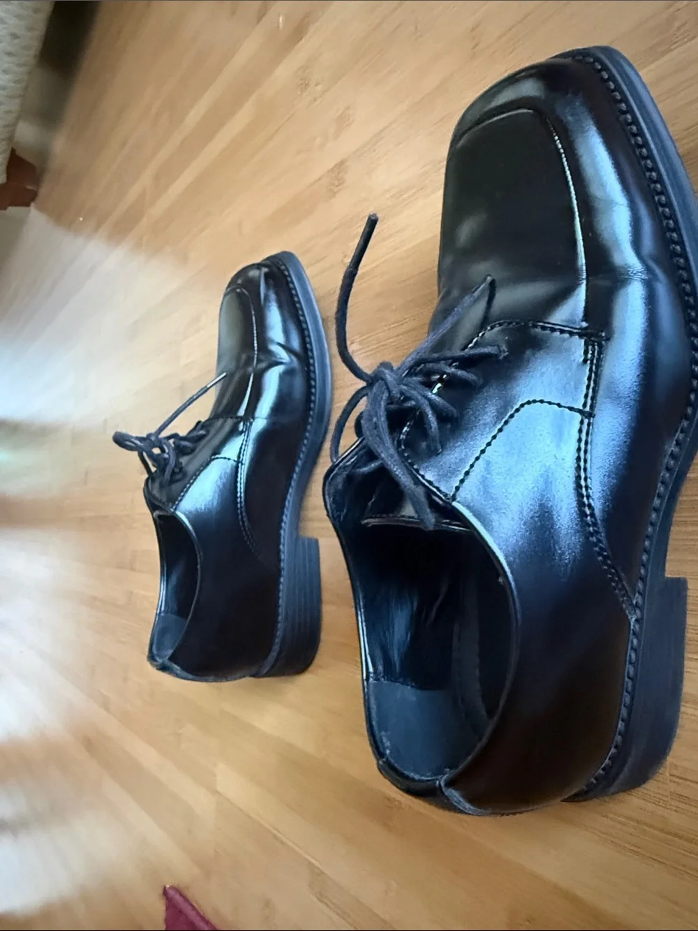 Kenneth Cole Reaction Black Leather Lace-Up Dress Oxfords